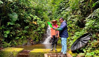 CORPOURABA realiza seguimiento a concesión de agua que beneficia a 76 familias en Abriaquí.